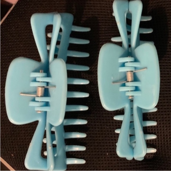 Large Claw Hair Clips - Picture 2 of 2